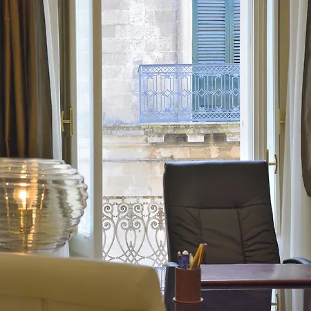 In - Elpis - Santa Sofia Guest house