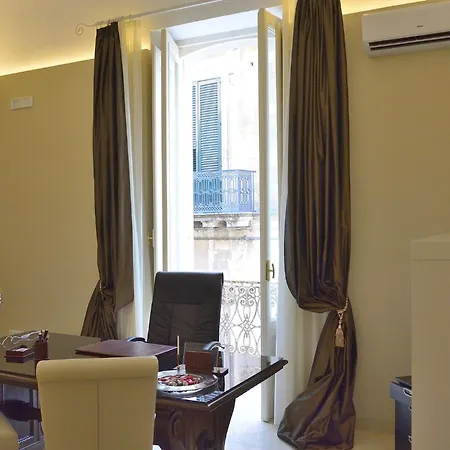 In - Elpis - Santa Sofia Guest house *